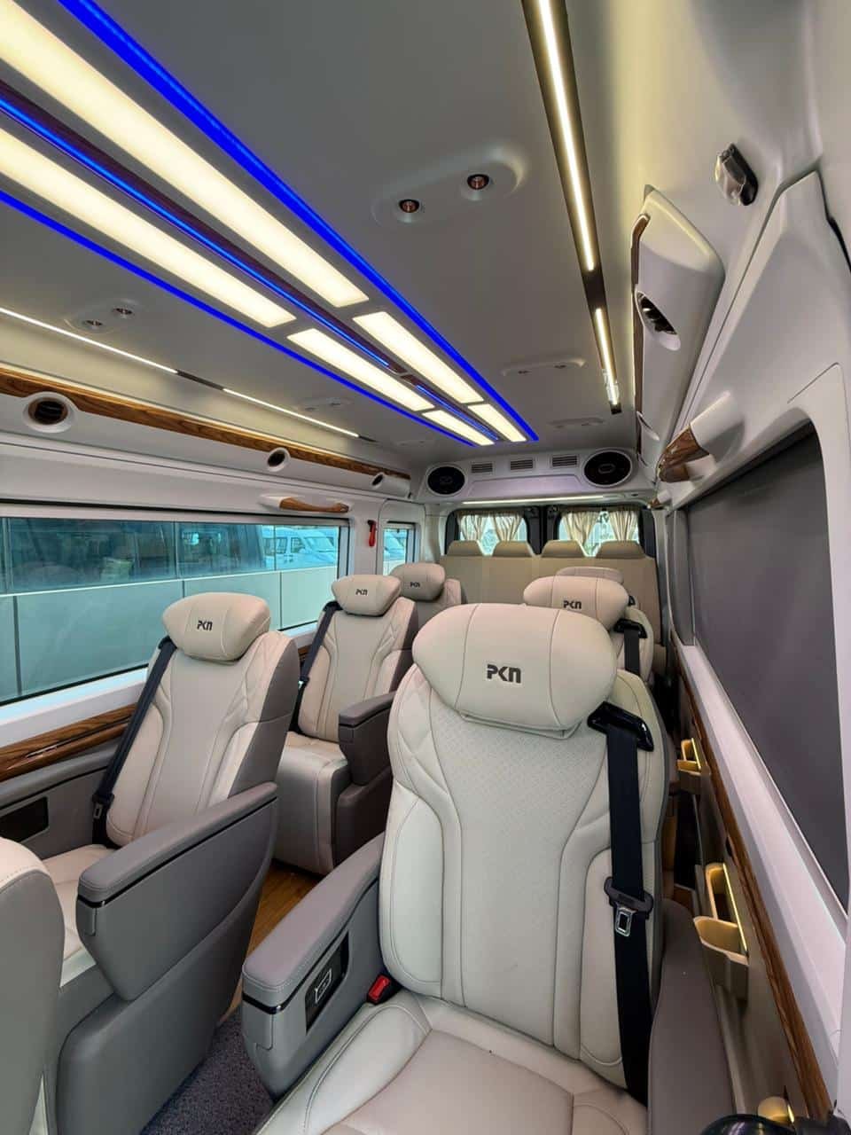 Tempo Traveller per km rate in Varanasi